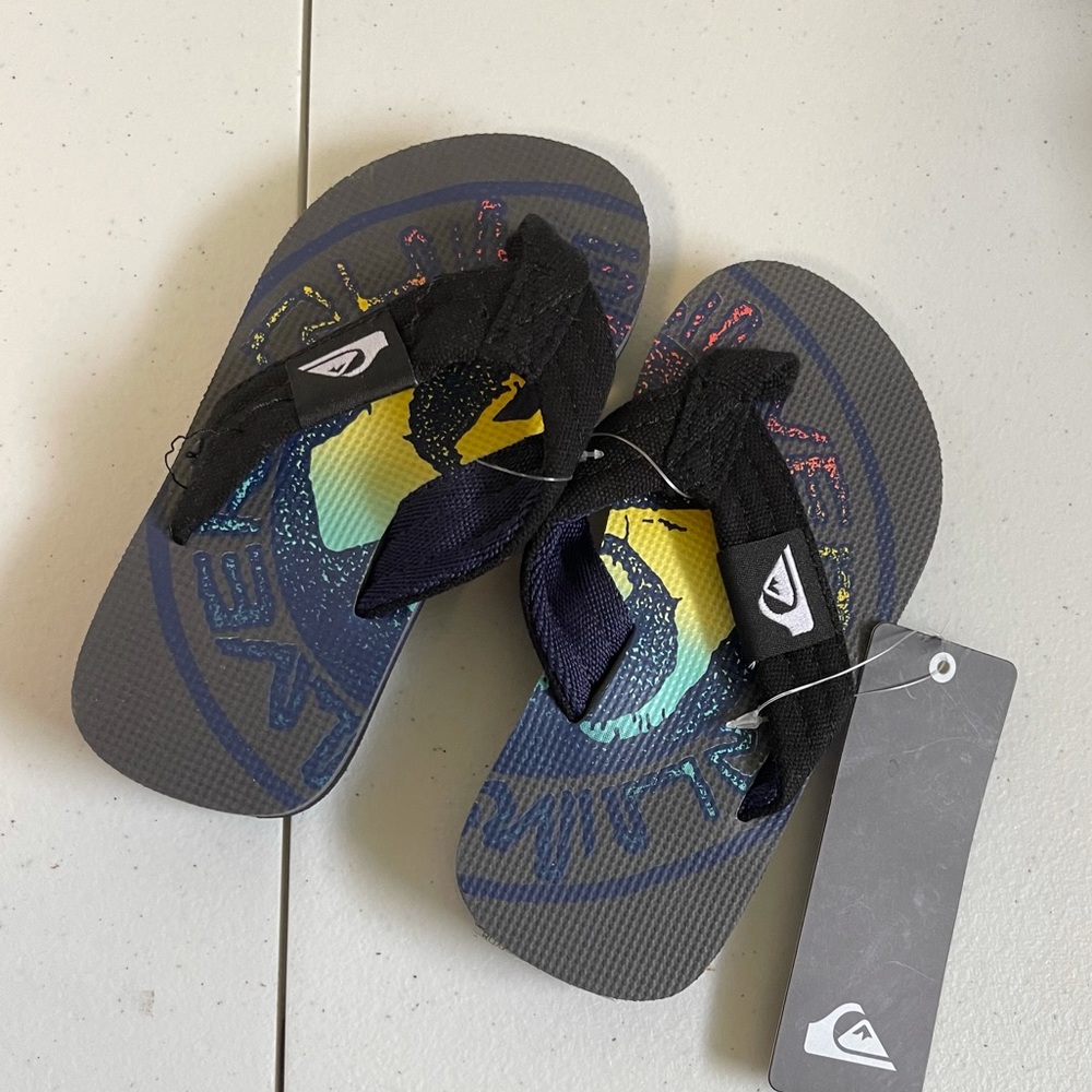 NWT Quiksilver Boy’s Flip-Flop/Slippers Size: 10